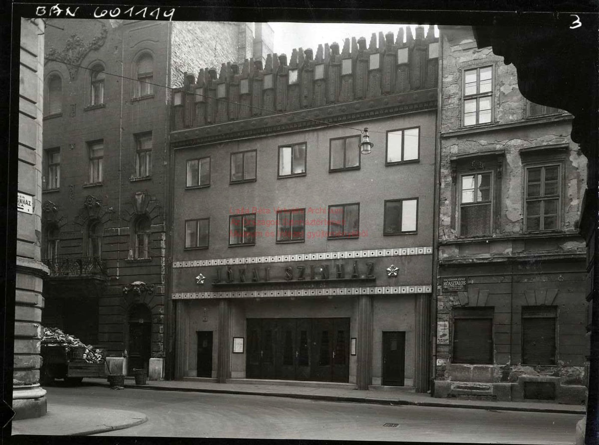 Az épület, mint Jókai Színház az ötvenes években (Forrás: Lajta Béla Virtuális Archívum)