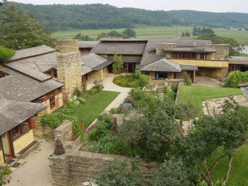 Mégsem zárják be Frank Lloyd Wright híres iskoláját