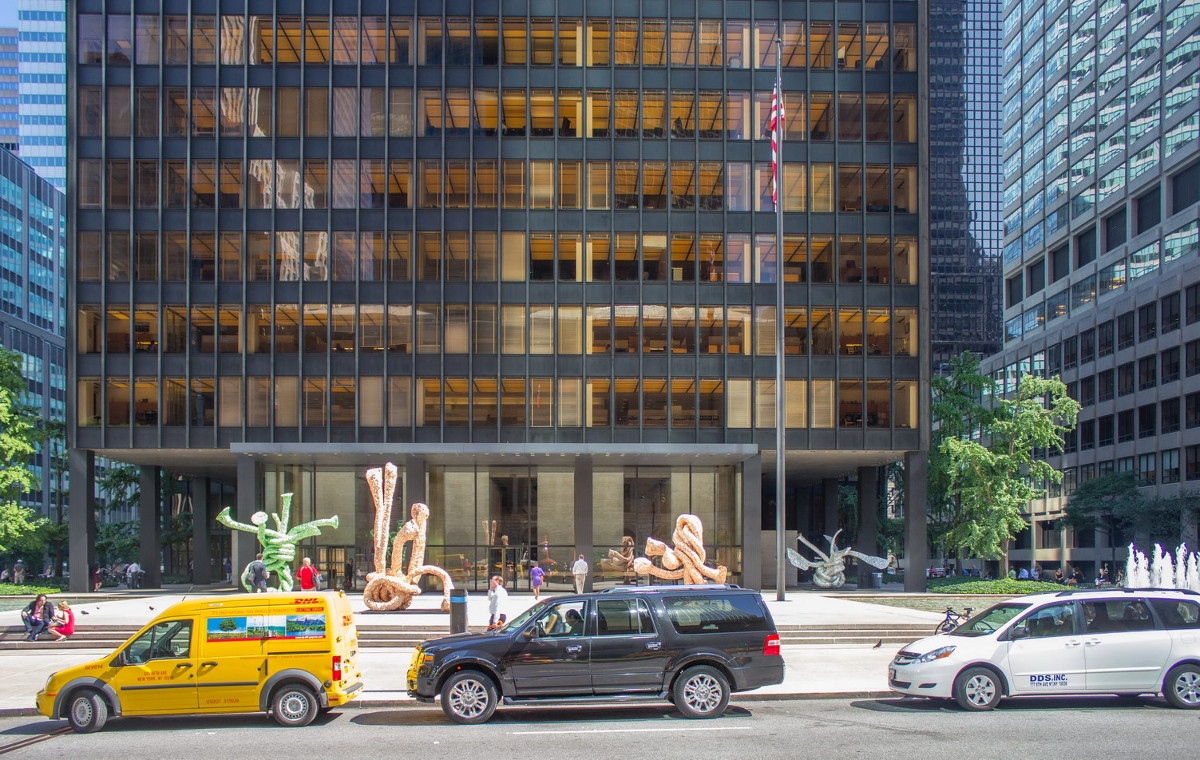 A Seagram Building New Yorkban (1958) / Kép forrása: newyorkitecture.com/