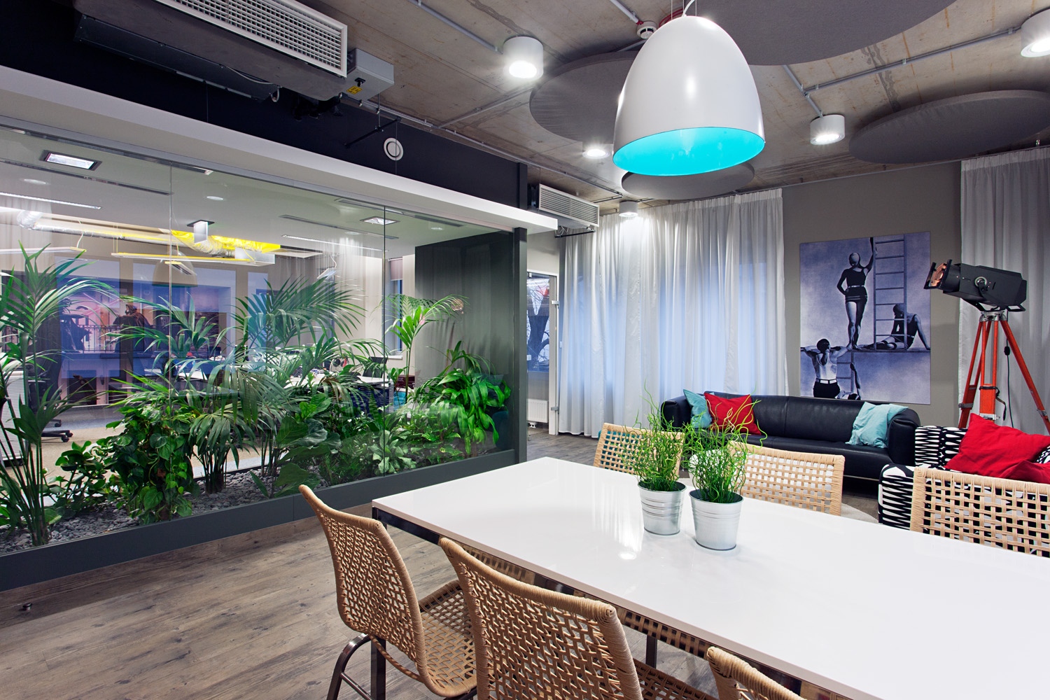 Dentsu Aegis Network - Az Év Irodája Díj 2014-es győztese