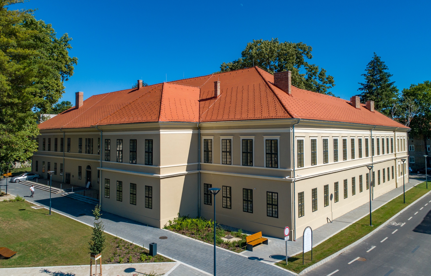 Kaposvári Informatikai Képzőközpont