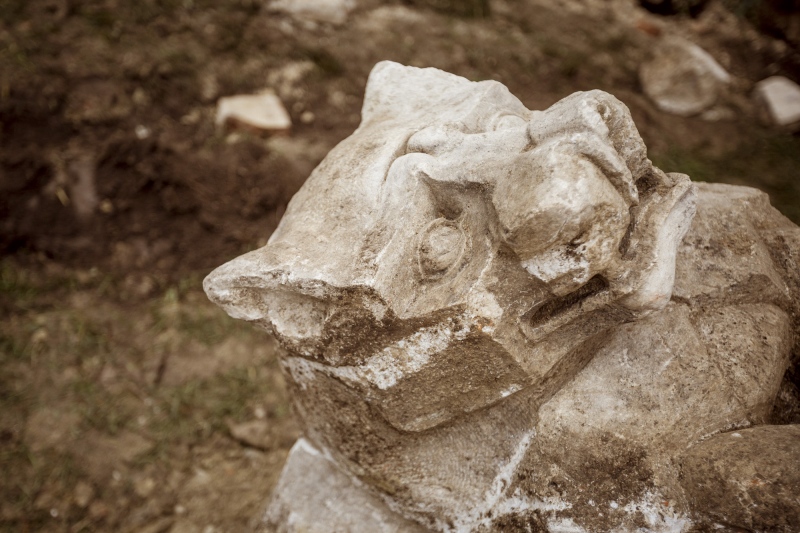 Előkerült Sisi pihenőházának oroszlánszobra a budai Várban