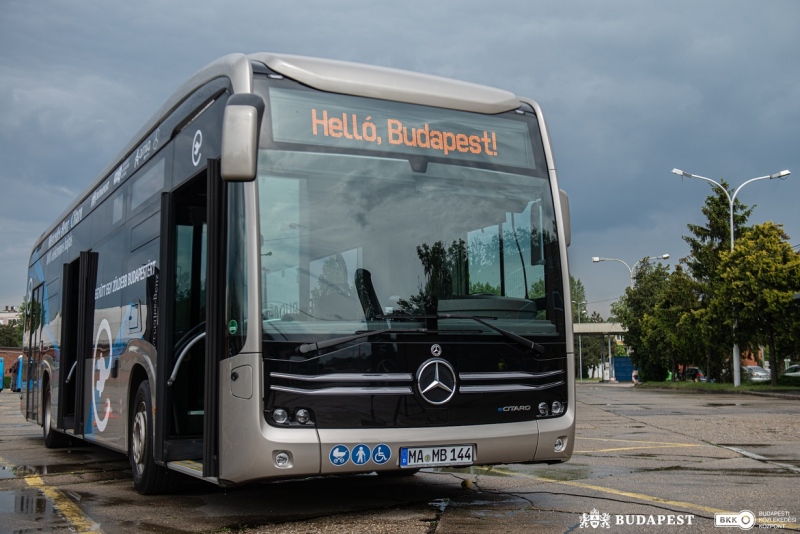 Megérkezett a jövő autóbusza Budapestre