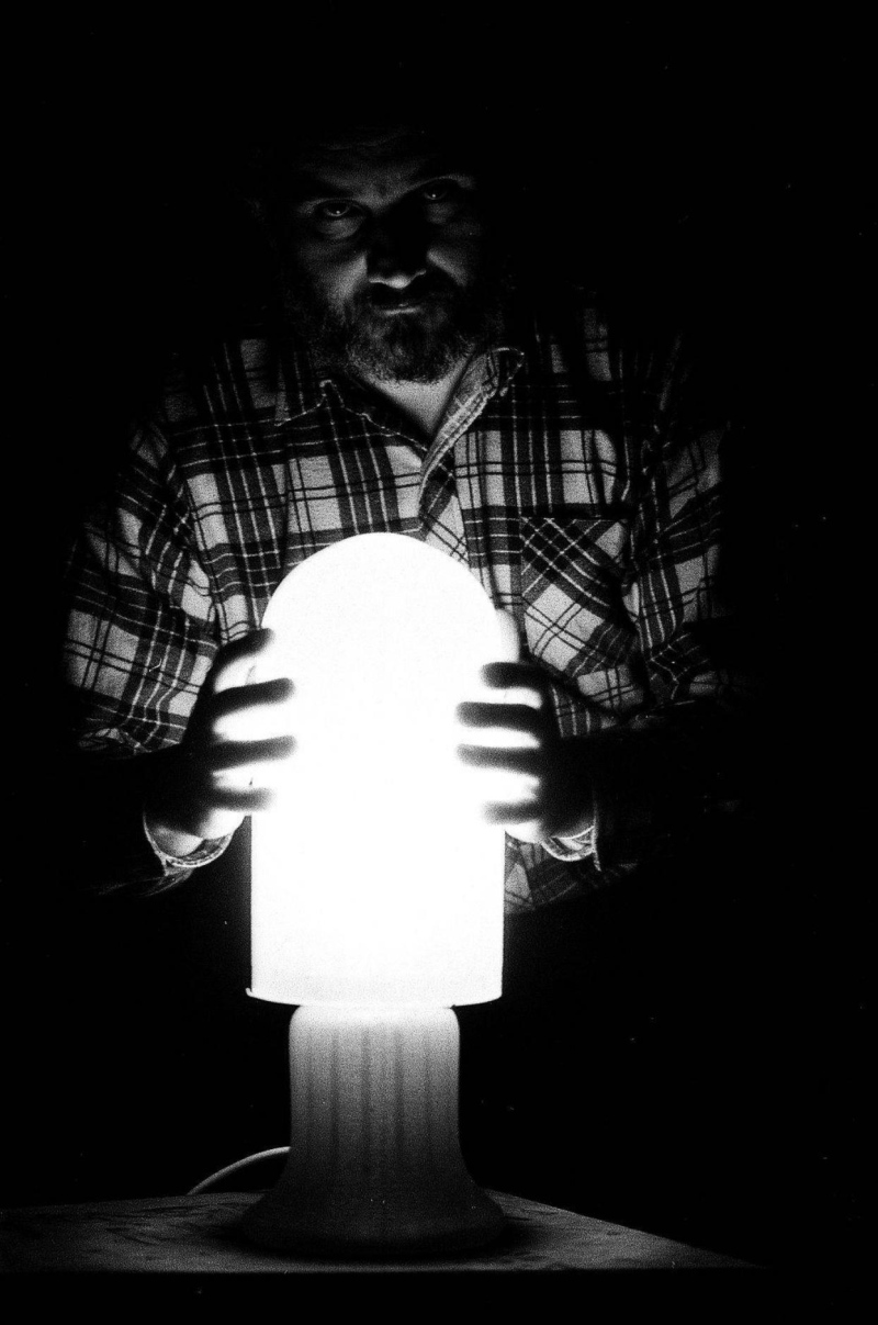 Legyen világosság! | Kis magyar lámpatörténet