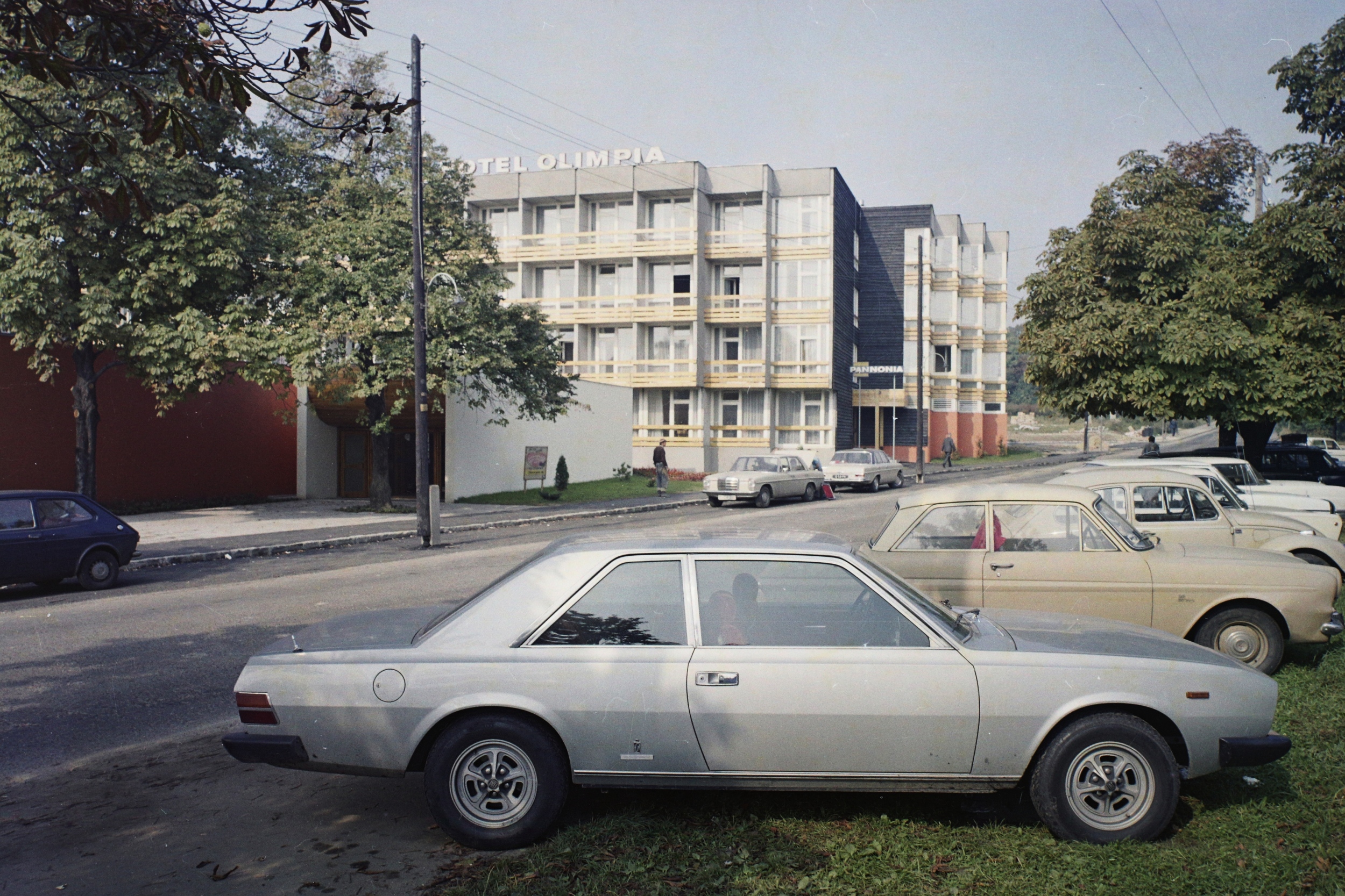 Eötvös út 40., Hotel Olimpia, 1972. Forrás: Fortepan / Bauer Sándor