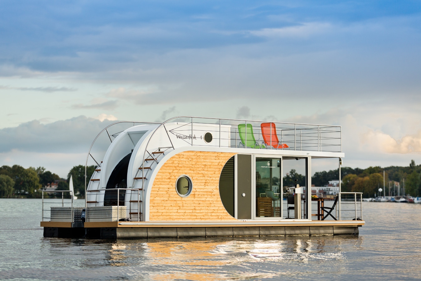 Nautino Maxi, gyártó: Nautilus Houseboats, Berlin