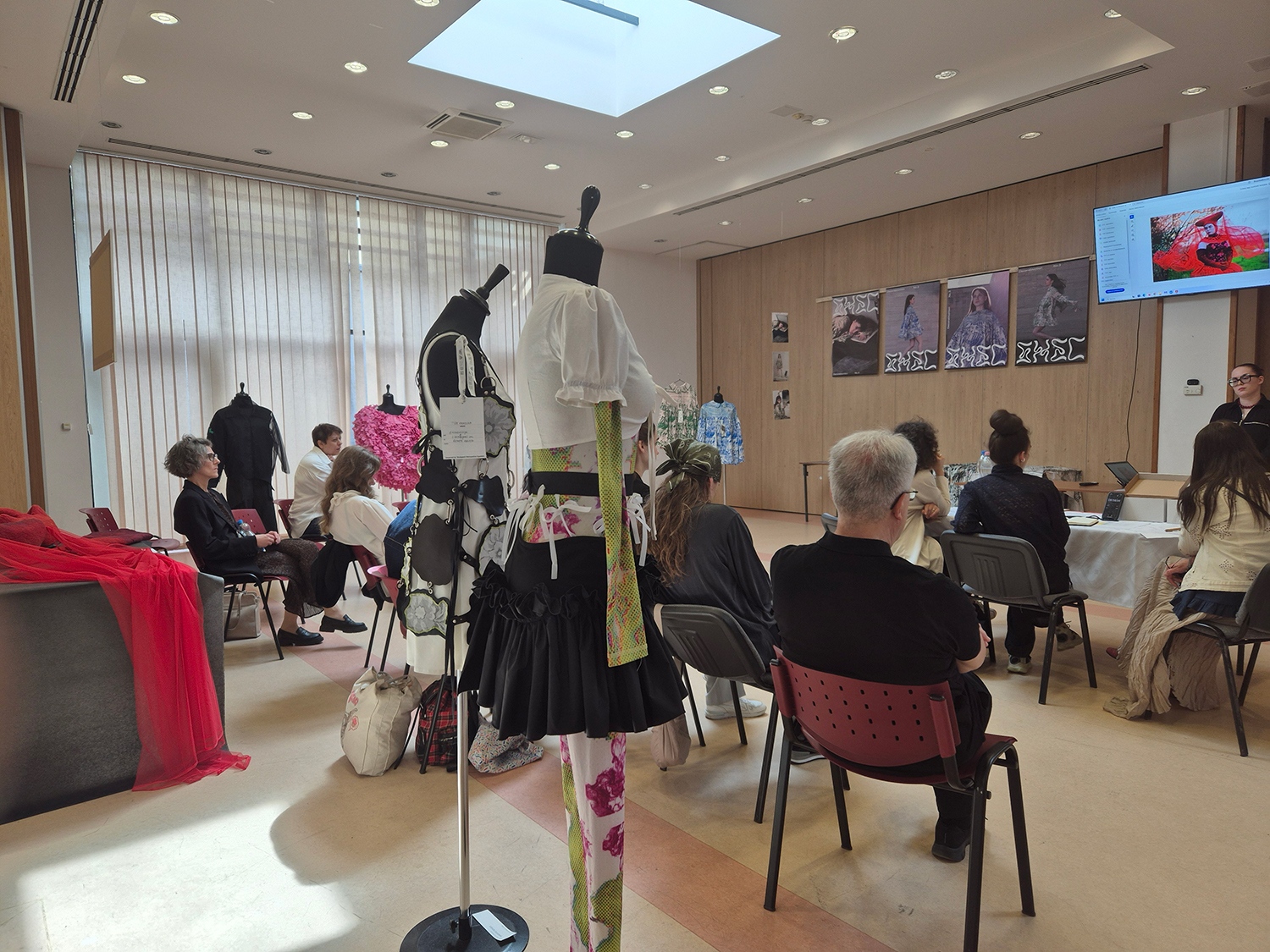 A 37. OTDK Művészeti és Művészetelméleti tagozati zsűrije 2025. április