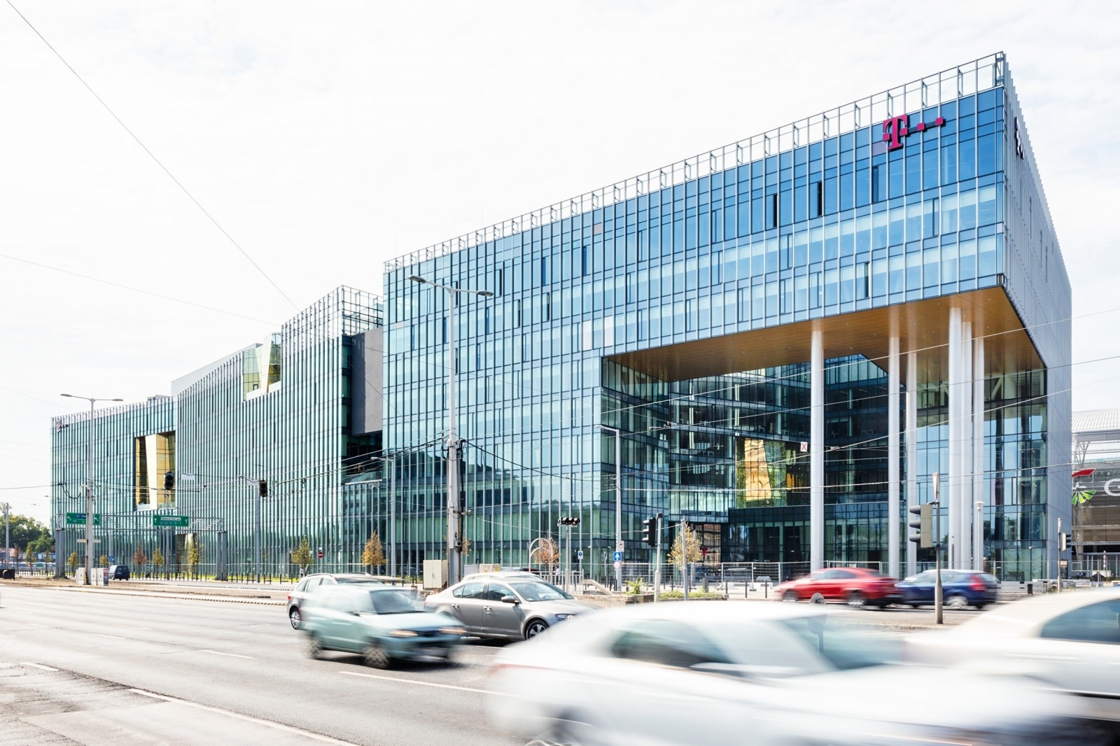 Az „Iroda kategória” első helyezettje a Telekom HQ (építész: TIBA Építész Stúdió, fejlesztő: WING)