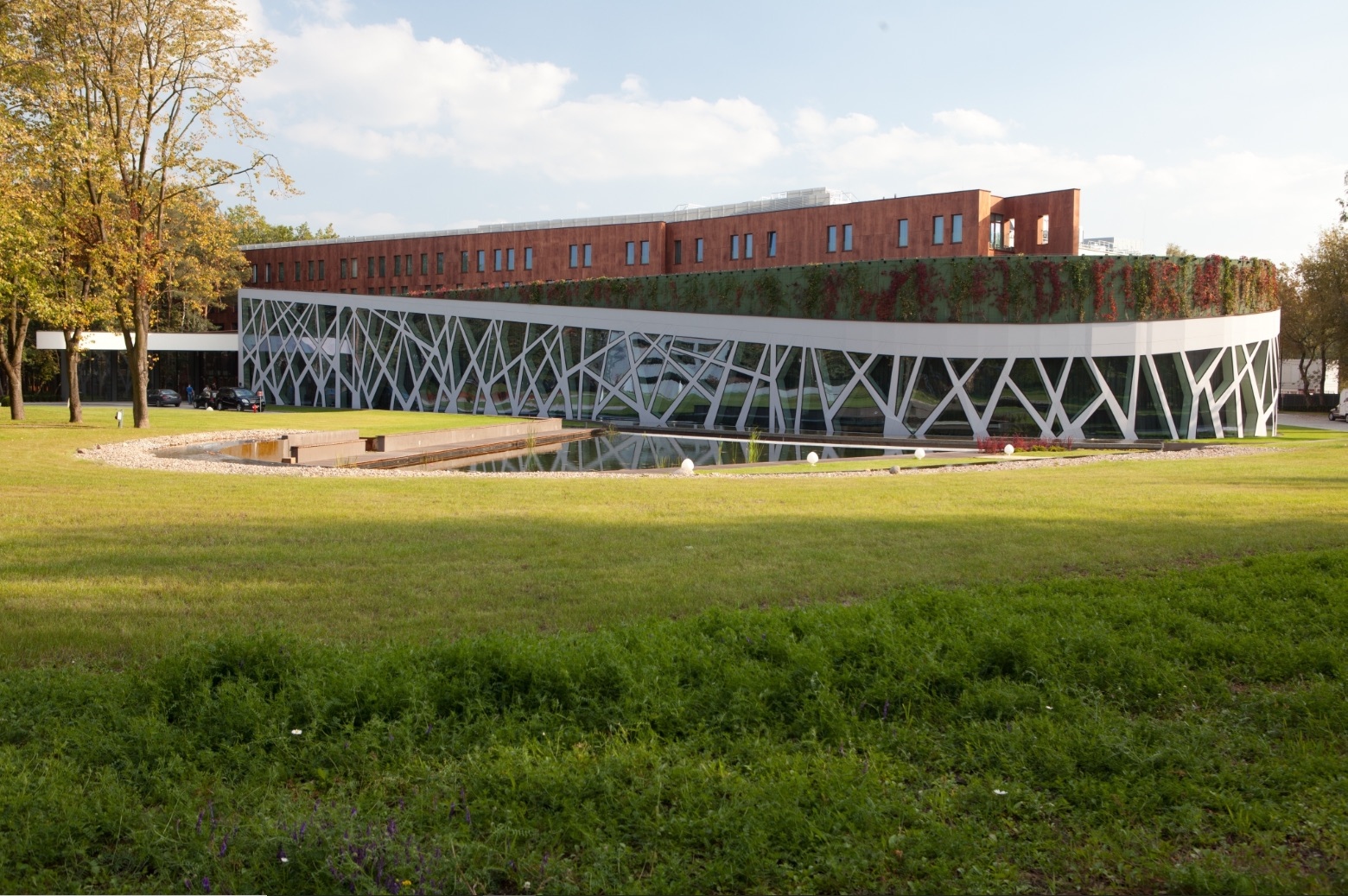 ...és Lengyelországban