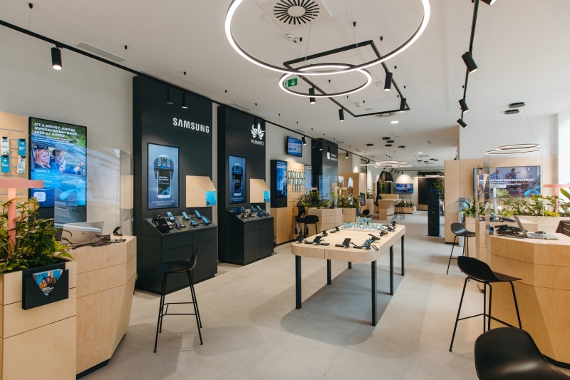 Díjnyertes építészek tervezték át a Telenor flagship store-ját