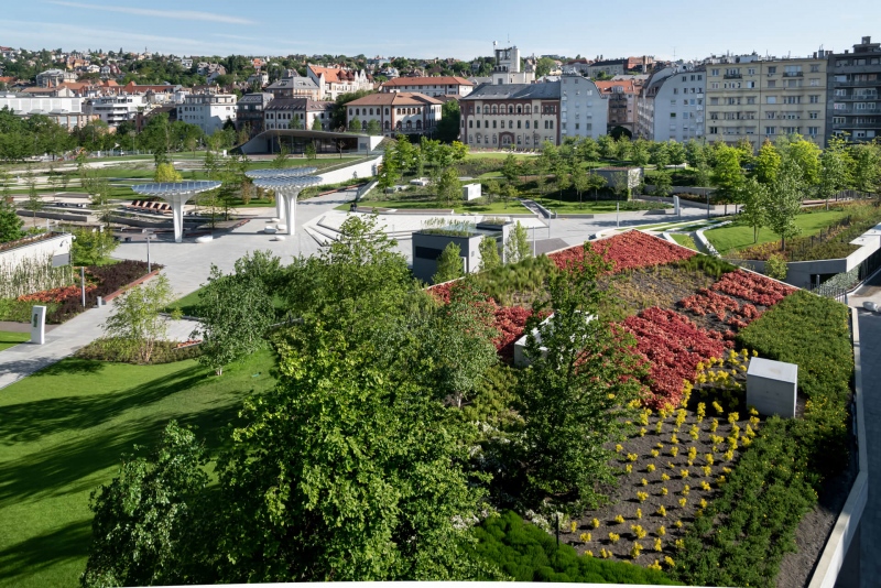 Zöld tengellyé bővült a Millenáris Park