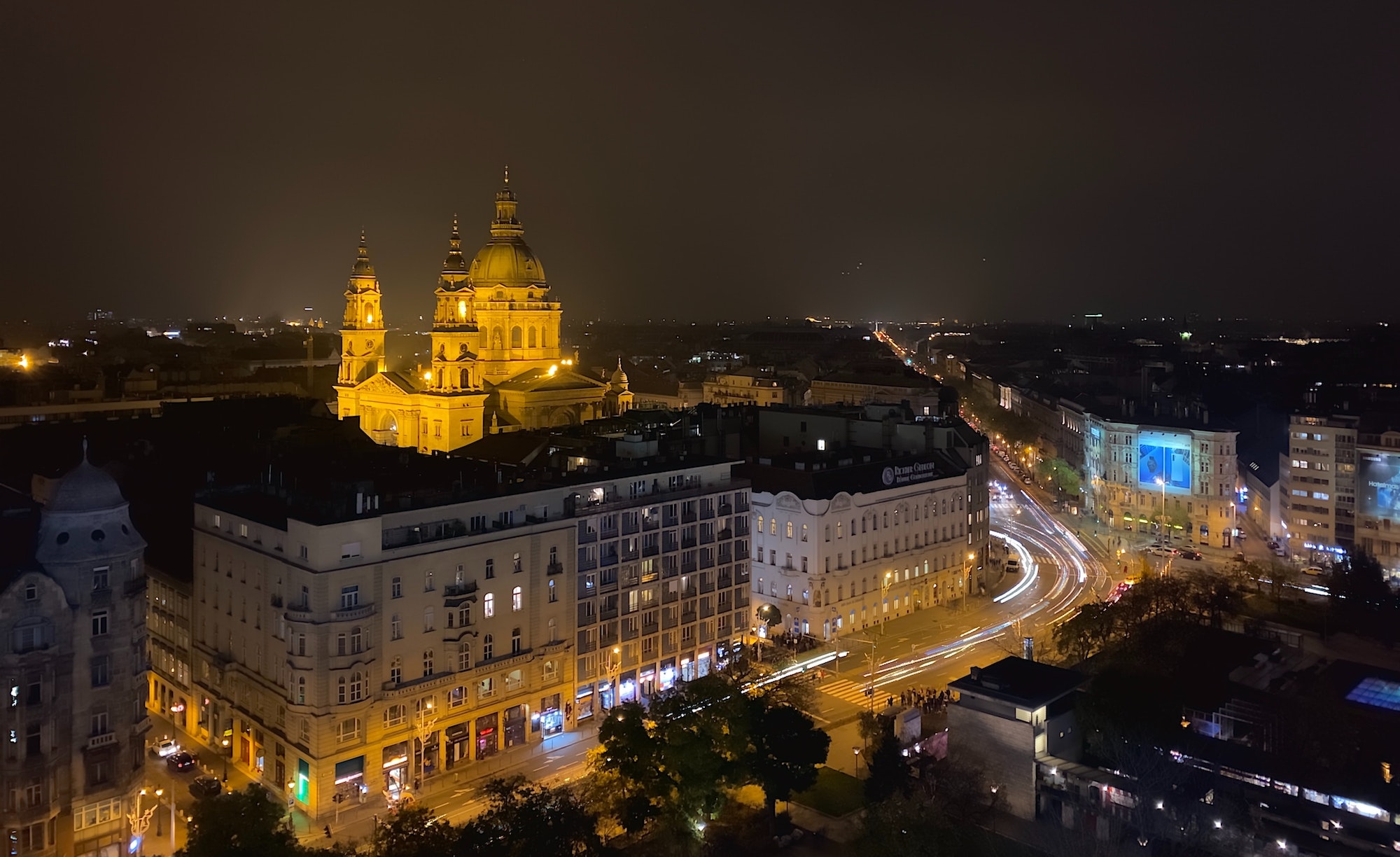 Budapest éjjel - Fotó: Sander de Vos / Unsplash