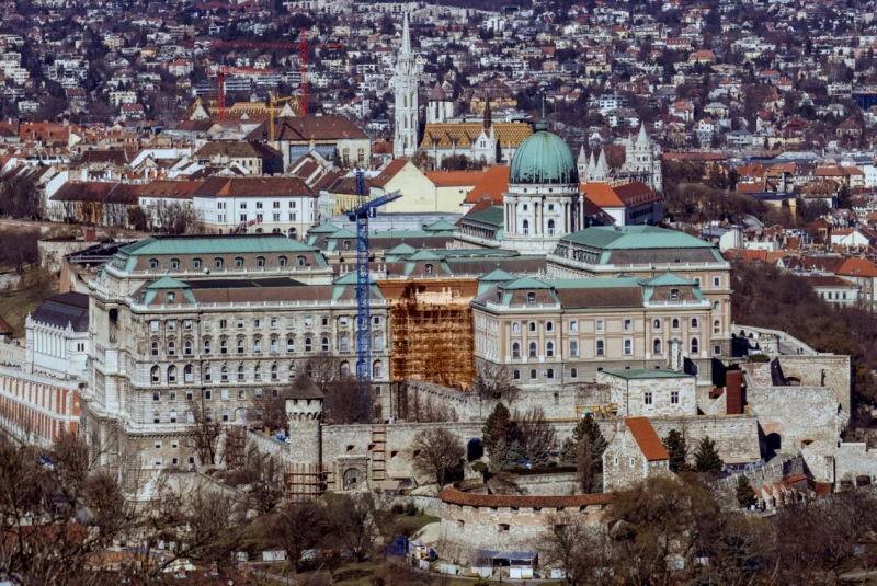 Fél év múlva látogatható az újjászületett Szent István-terem a Budavári Palotában