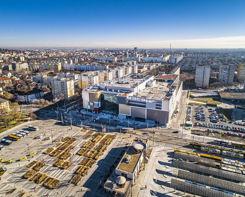 Célegyenesben a 300 millió euró beruházási értékű Etele Plaza 