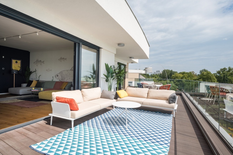 Halak, hullámok, vitorlák – penthouse a Balaton partján