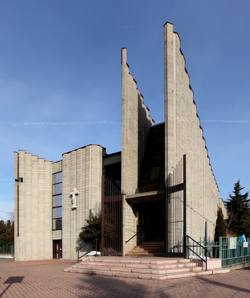 farkasréti Mindenszentek temploma, Szabó István 1977, fotó: Vukoszávlyev Zorán