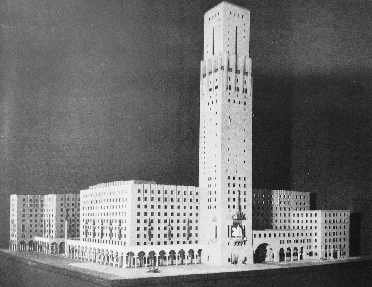 Városháza pályázat, 1940. Kertész és Wiechinger terve, I. díj