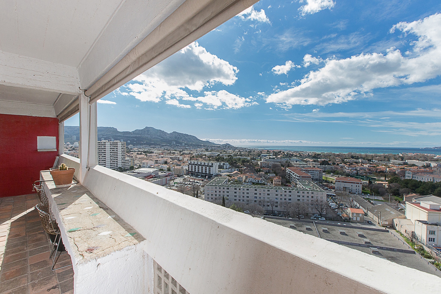 Dupla belmagasságú lakás a marseilles-i LUnité dHabitation épületben (Cité Radieuse, Marseilles)