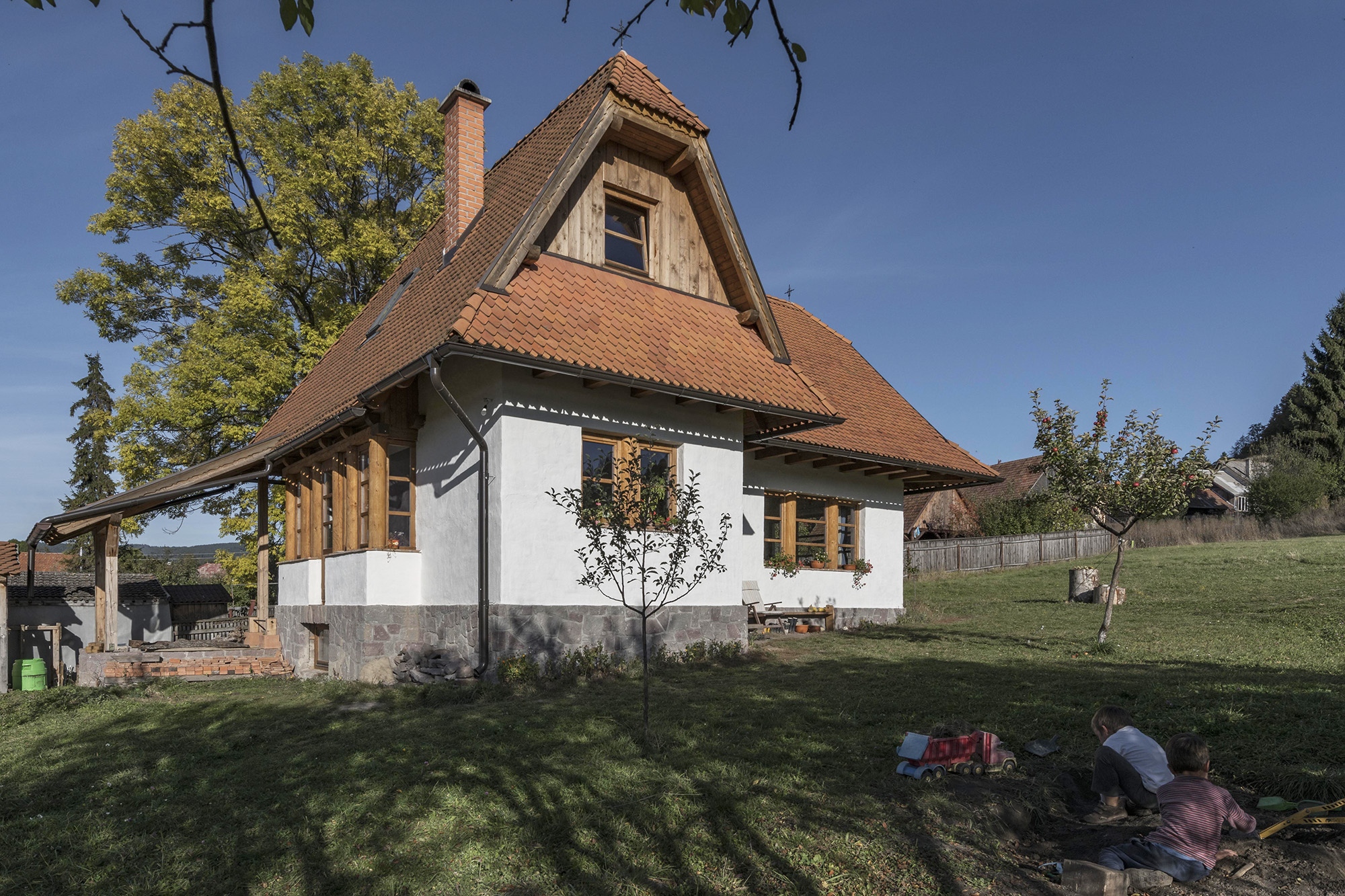 Csíksomlyó családi ház, építészet: Esztány Győző