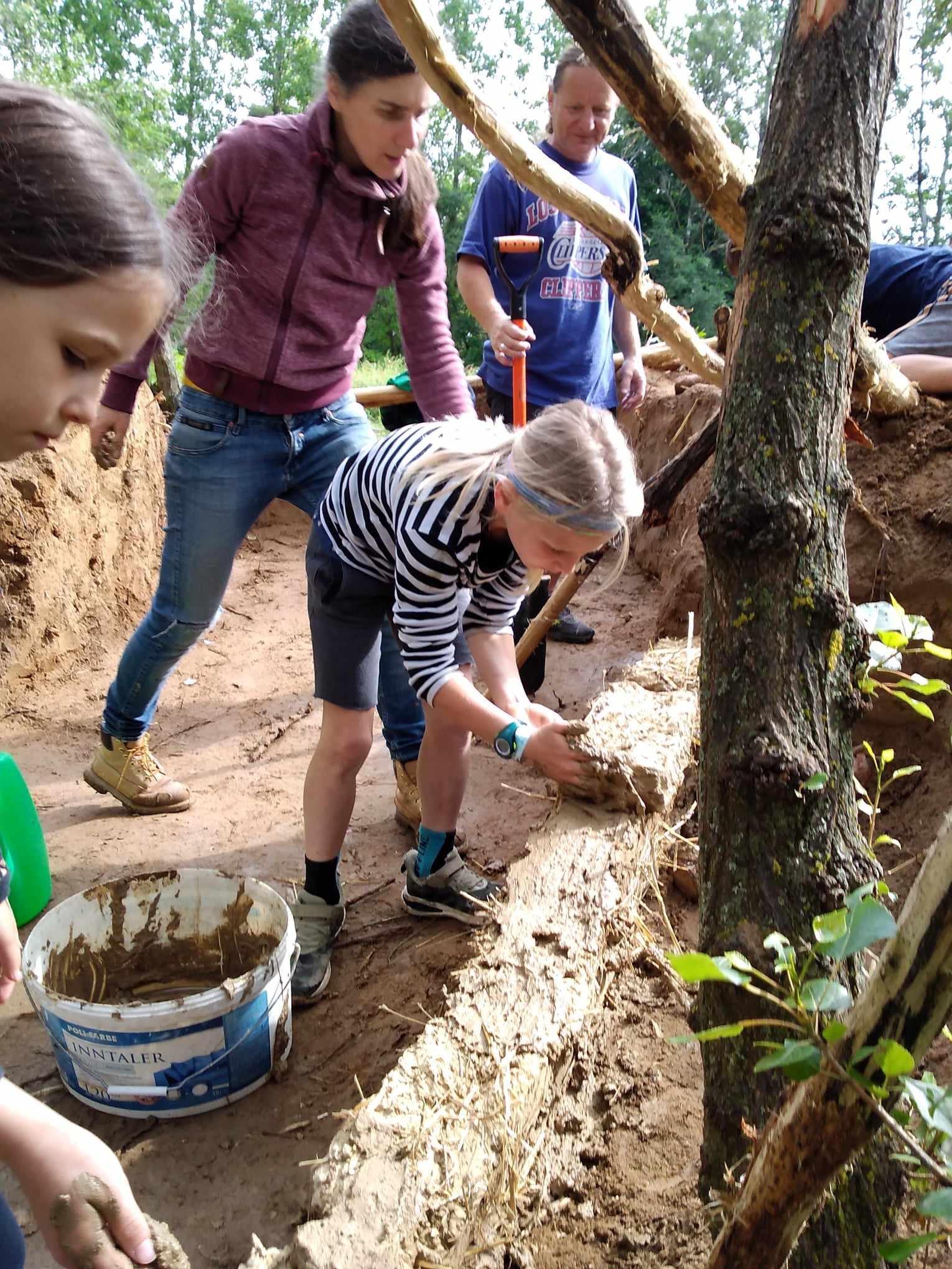 Gödöllői Waldorf Iskola építés epocha, fotó: Vizy Miklós