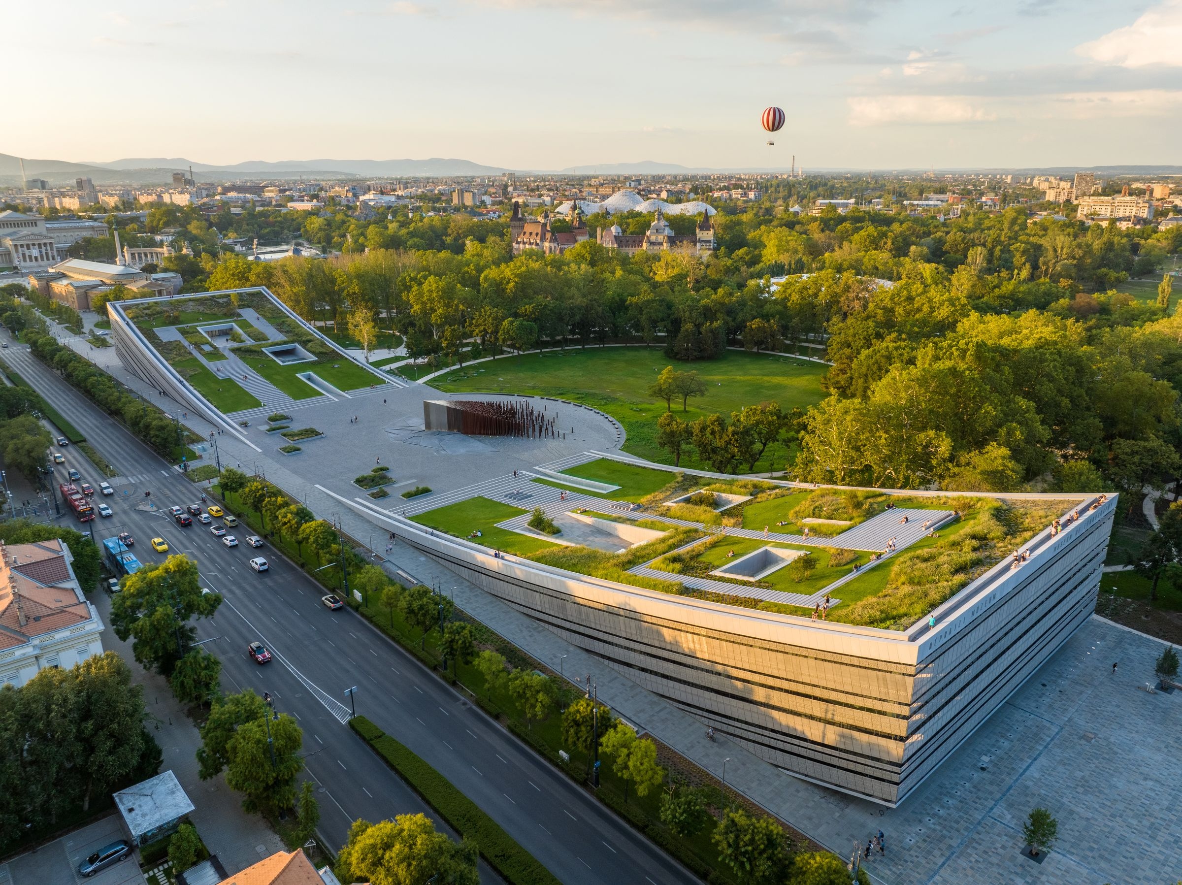 Budapest, Néprajzi Múzeum, tetőkert terv: Steffler István