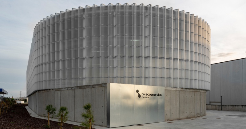 Érdekes építészeti megoldásokat mutat fel ez az új spanyolországi hőerőmű – Galéria