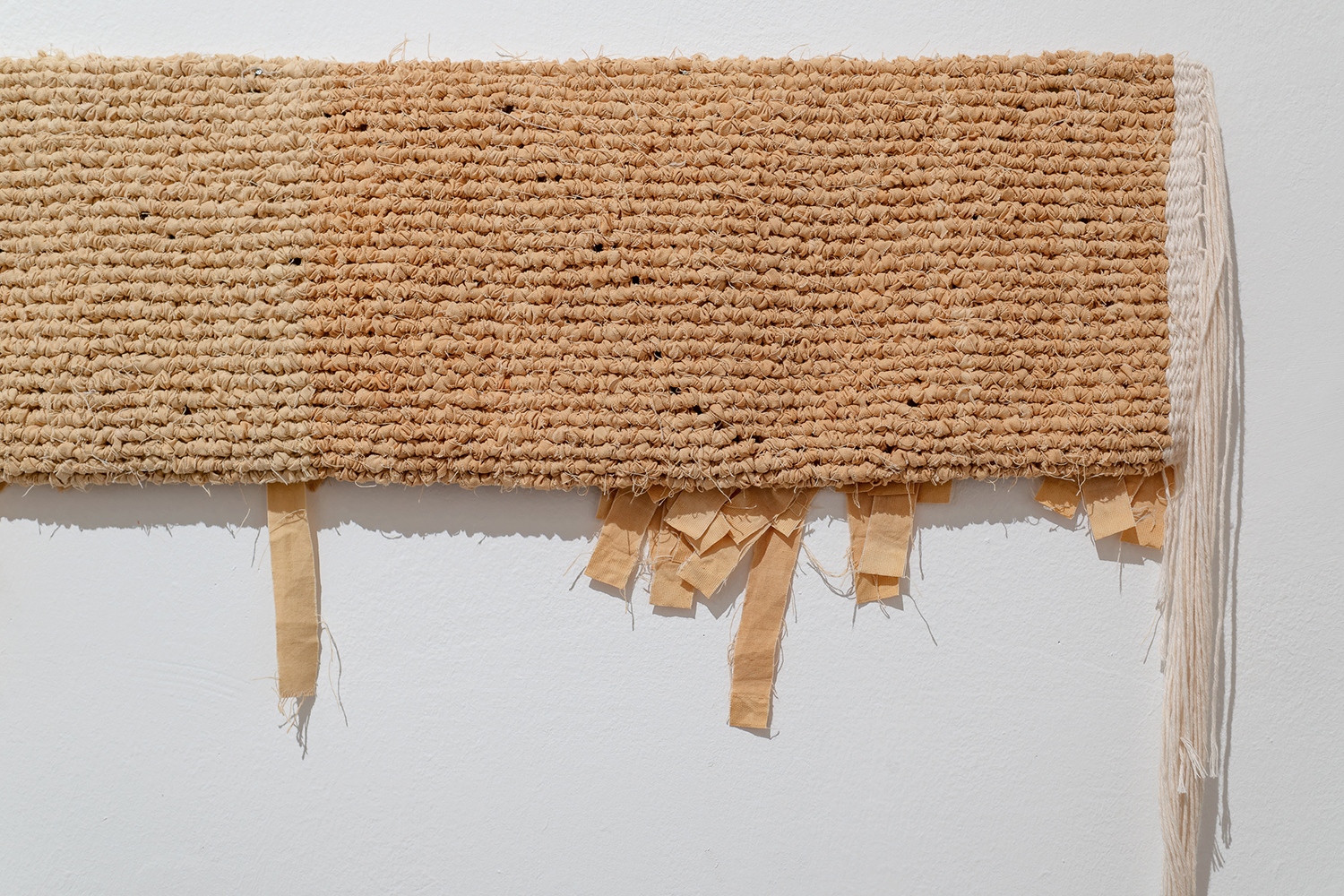 Az idő függönye kiállítás / Újszászi Tünde: Belső idő (részlet) Fotó: R. Á.