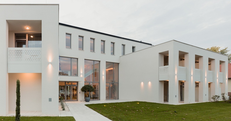 A tornácos házak építészetéből is merítettek ennek a díjnyertes hotelnek a tervezésekor