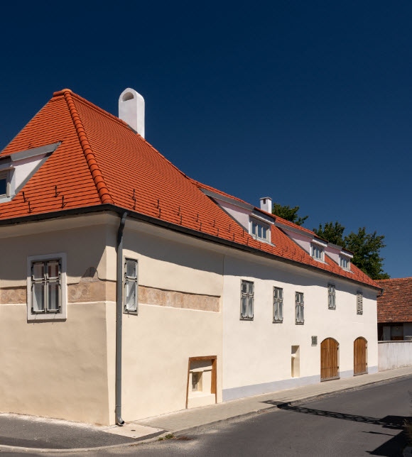 A kőszegi „Magastetős lakóház”