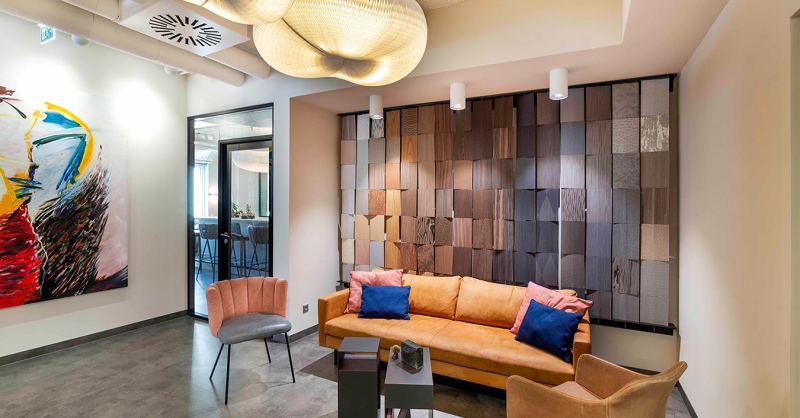 Inspiráló irodai terek az esztétika és a funkcionalitás egyensúlyával