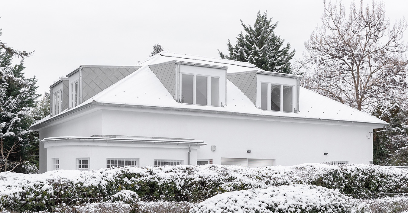 Vajon Esterházy Péter háza olyan, mint a szövegei?