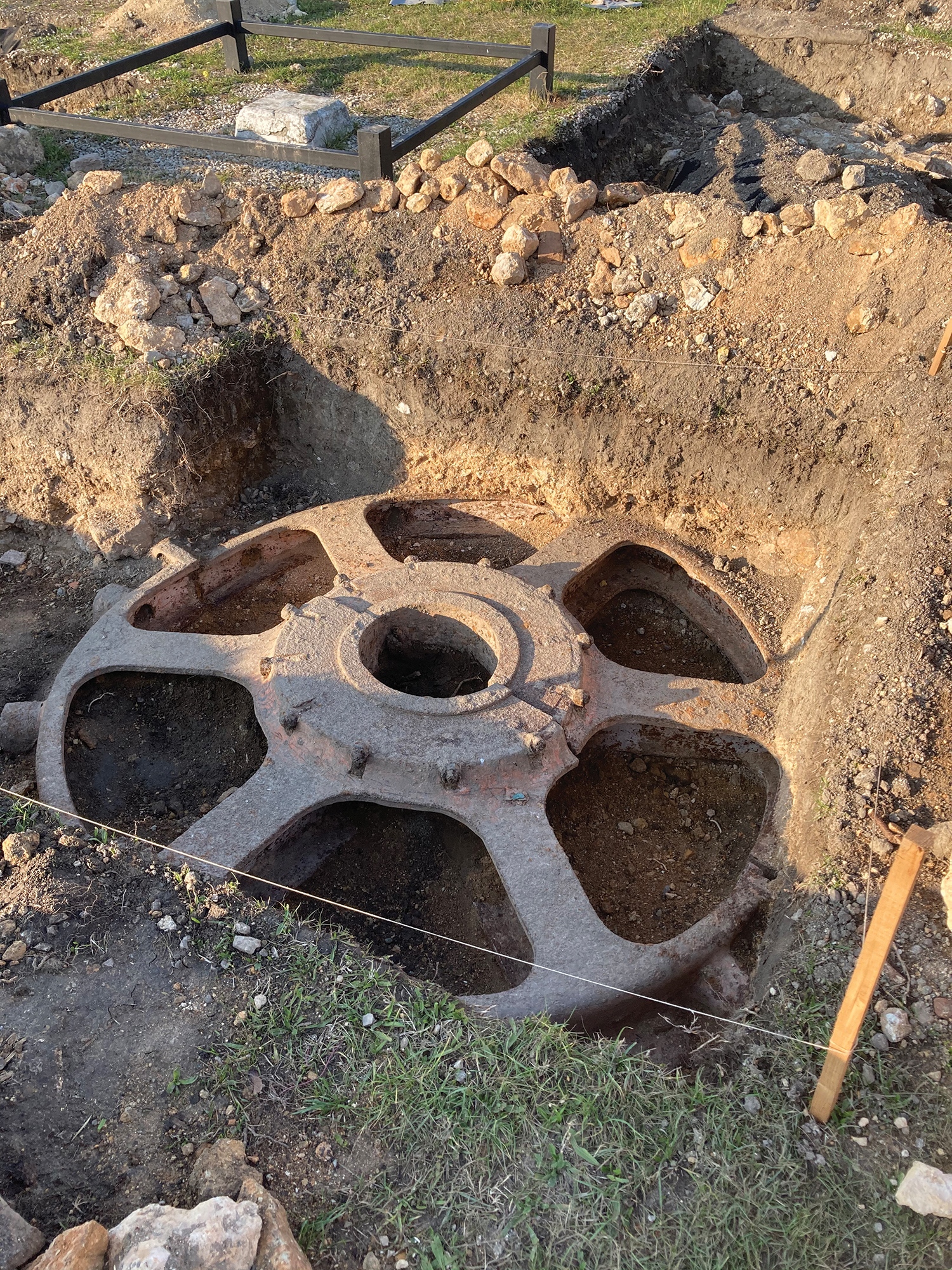 Megtalált ágyútalapzat